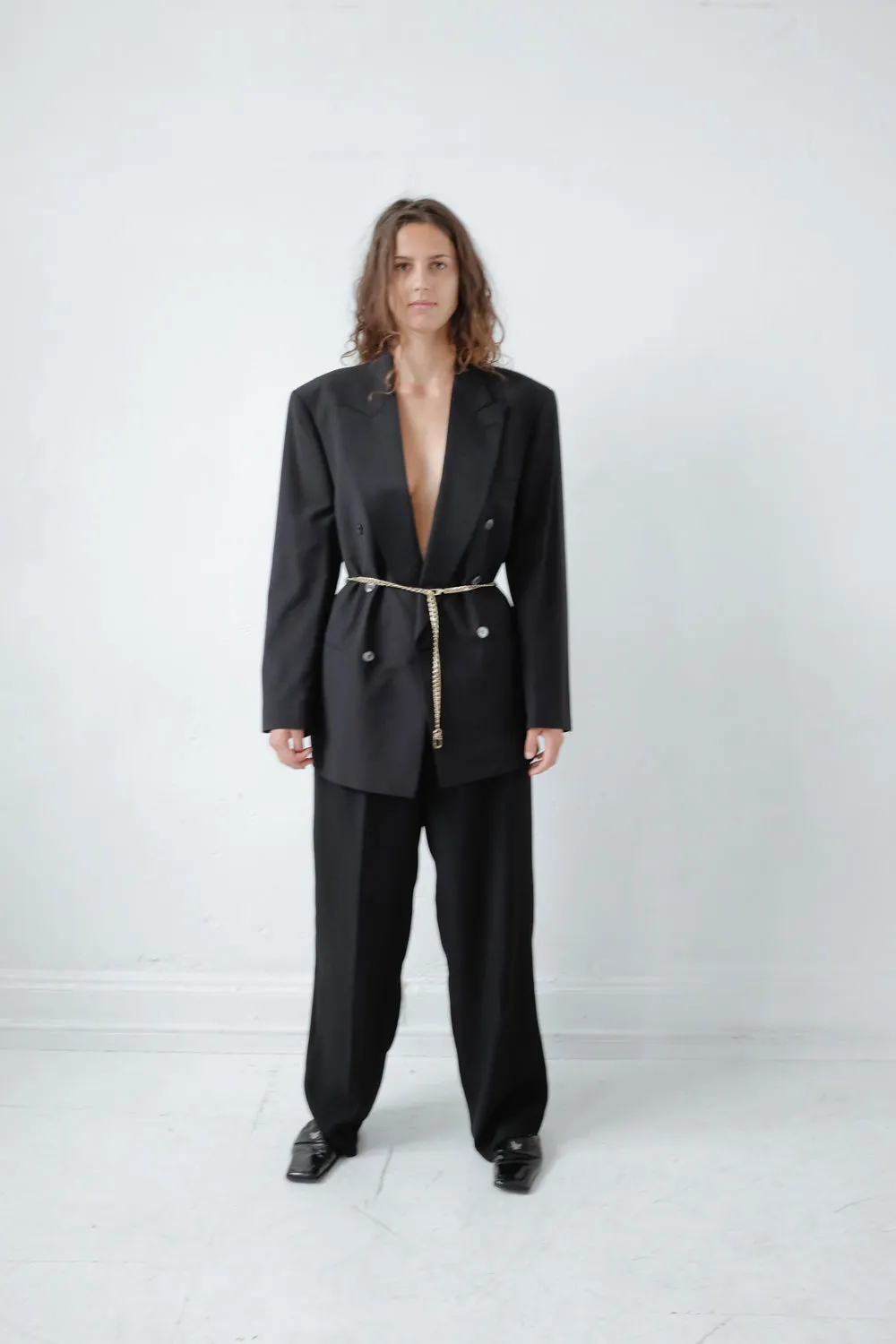 CLASSY BLACK VINTAGE SUIT