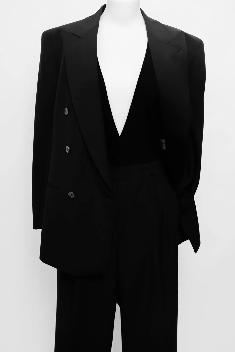 CLASSY BLACK VINTAGE SUIT