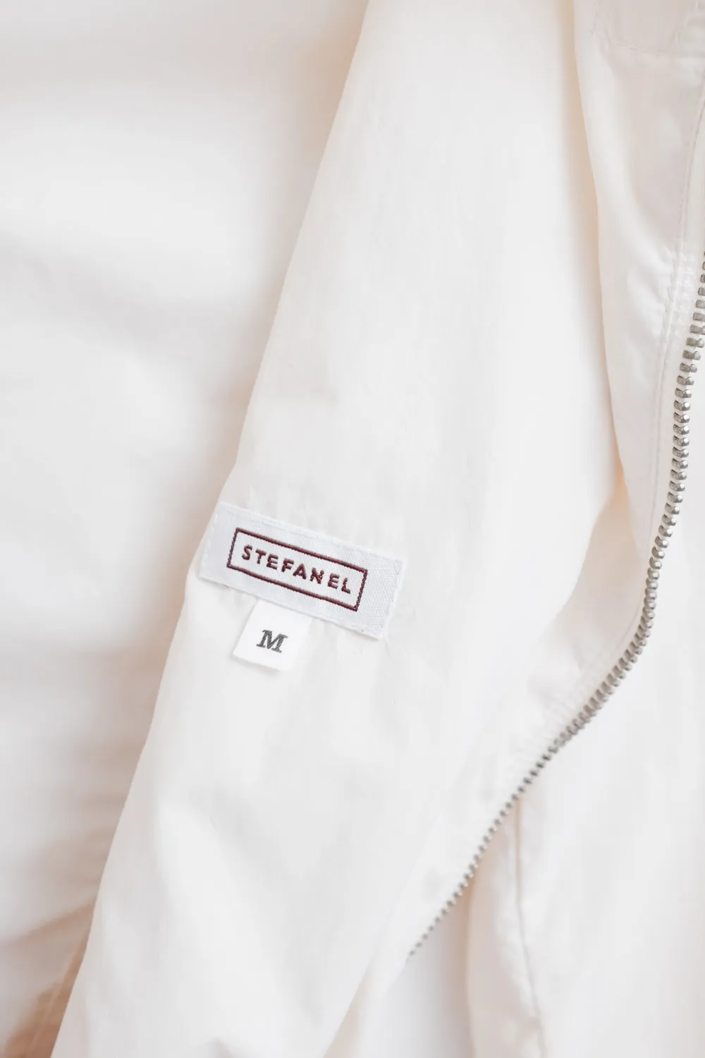 CREAM STEFANEL SLIM WINDBREAKER