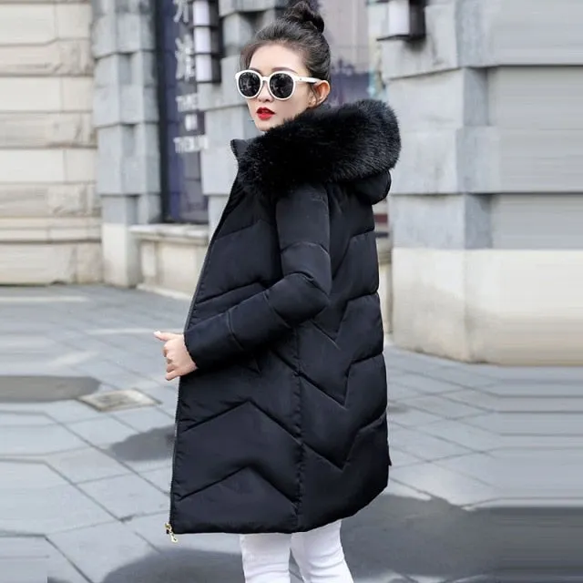 Fashion European Black Women's Winter Jacket Big Fur Hooded Thick Down Parkas Female Jacket Warm Winter Coat for Women 2021 New