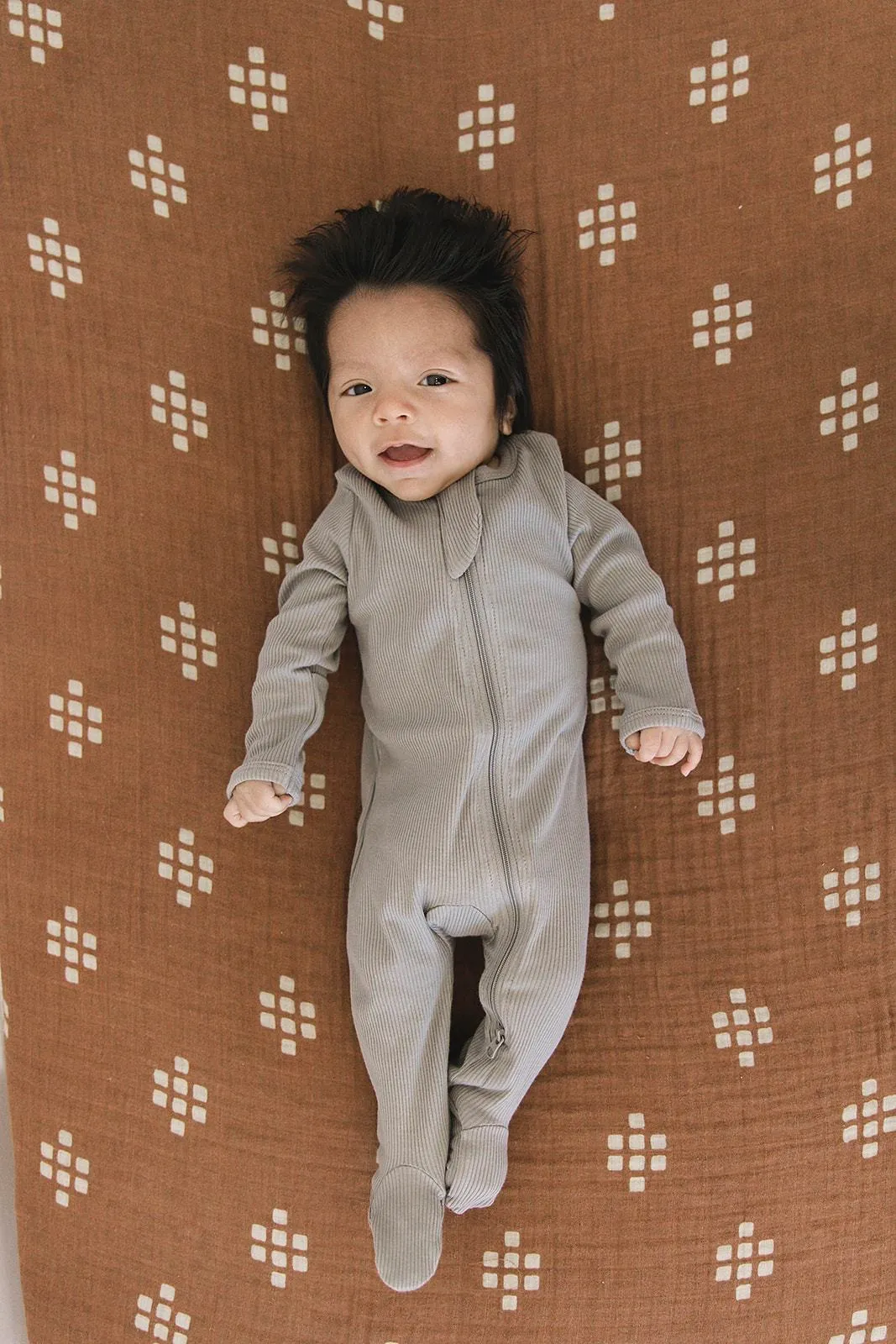 Grey Organic Cotton Ribbed Zipper Footie