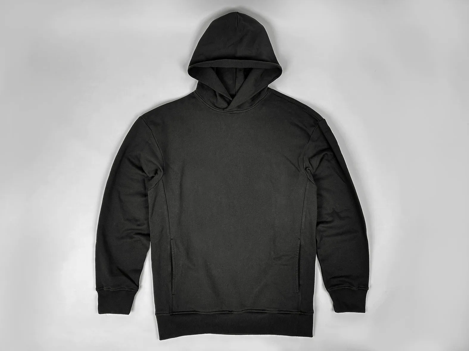 HEAVY 350G HOODIE. BLACK.