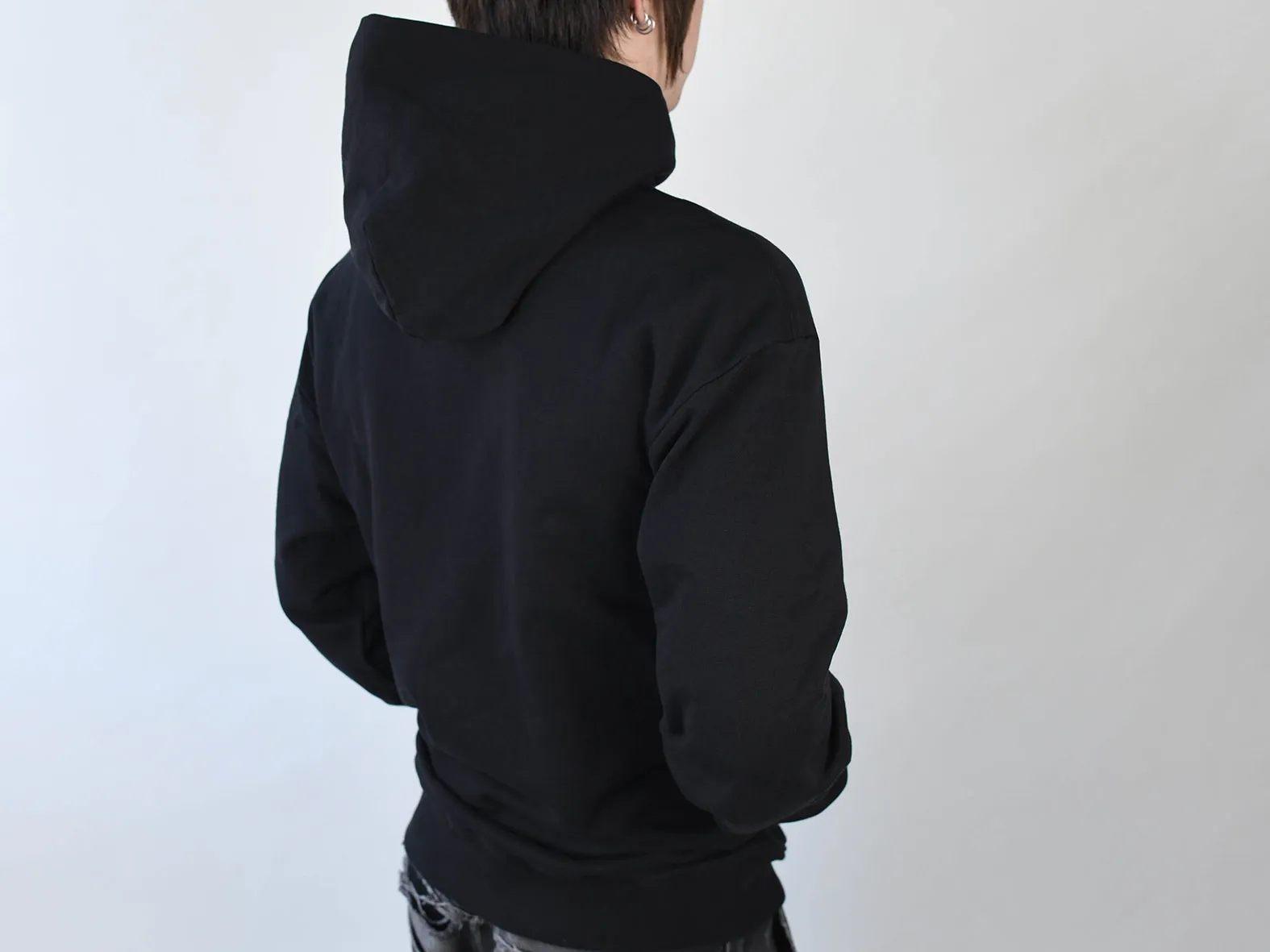 HEAVY 350G HOODIE. BLACK.