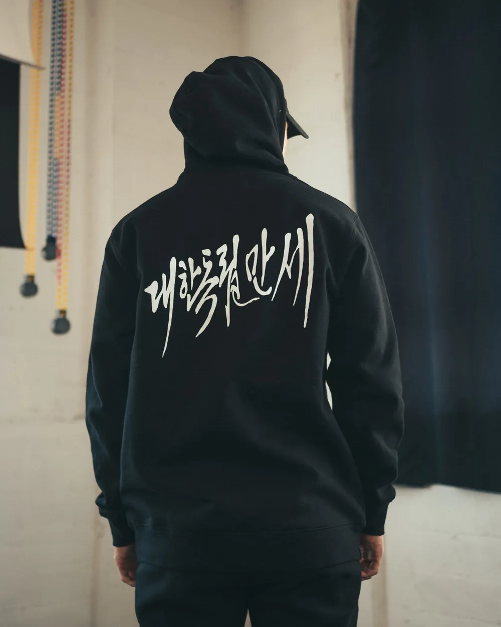 LONG LIVE INDEPENDENCE OF KOREA HOODIE (BLACK)