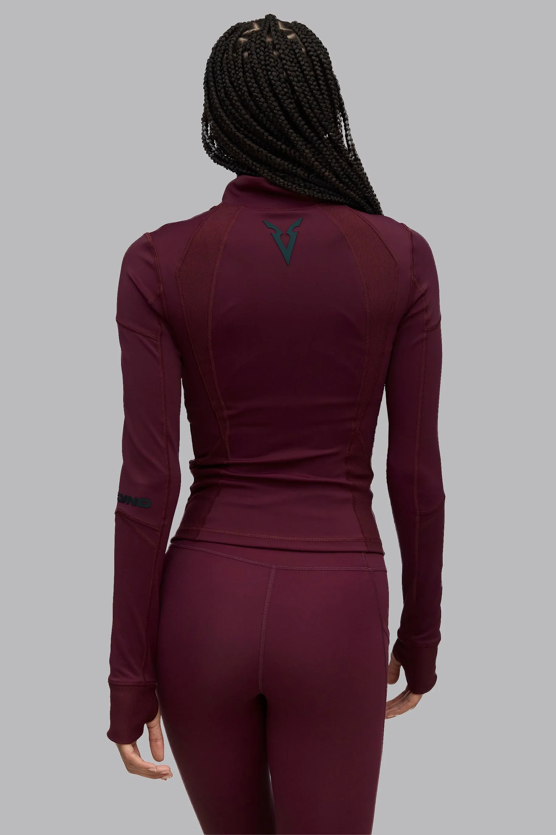 V_FORM MID LAYER - Burgundy