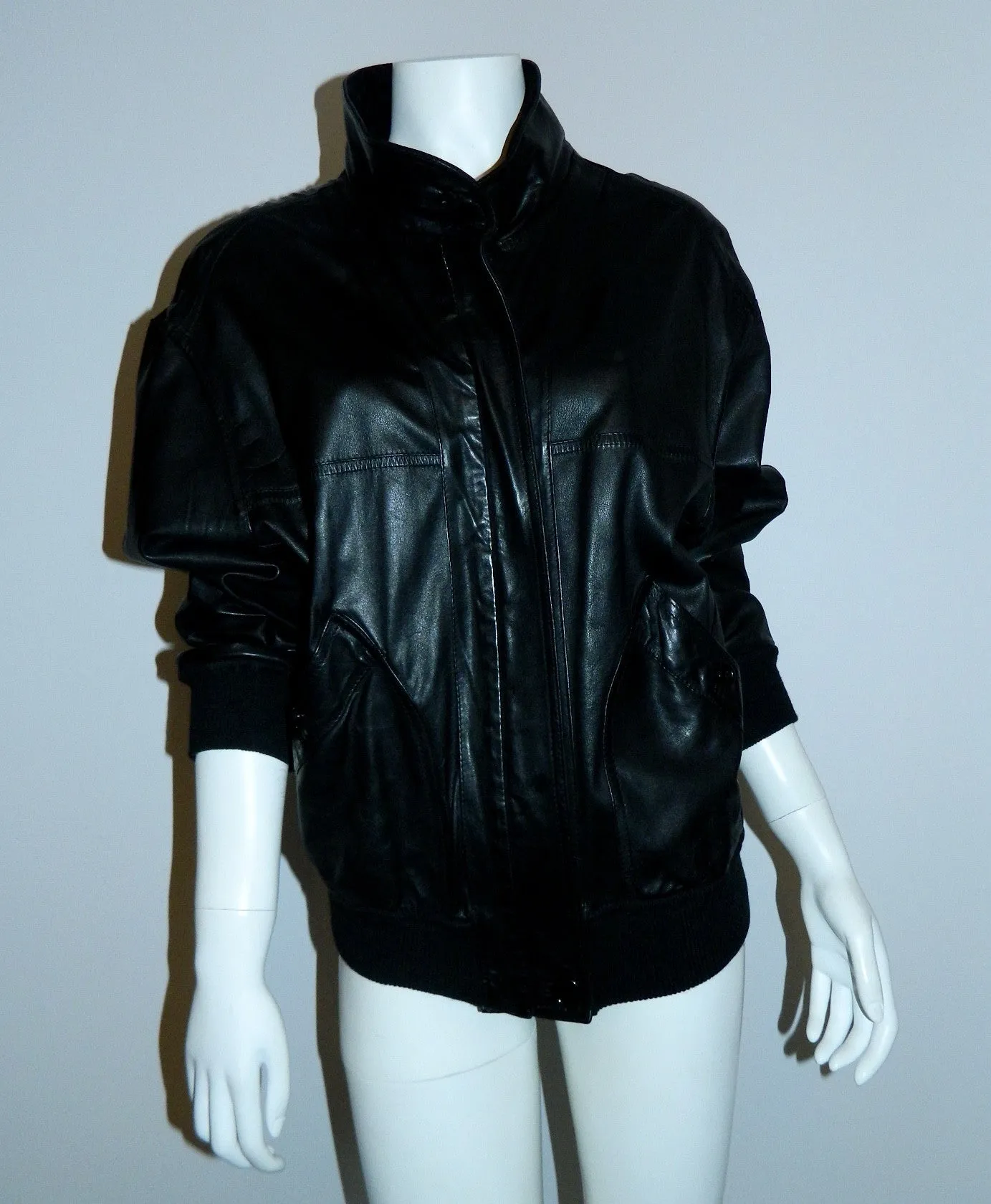 vintage black BALLY leather bomber jacket / lamb leather reversible nubuck suede EU 4